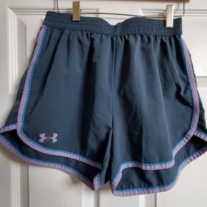 Womens Under Armour Heatgear shorts, gray with purple & blue trim M loose fit